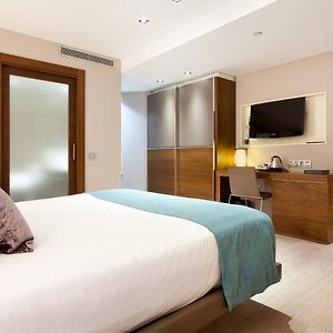 Chambre Lit Queen-Size